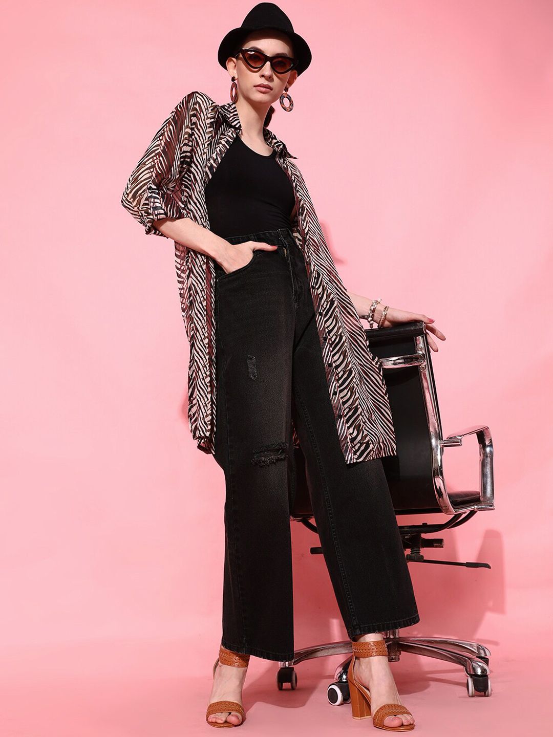 STREET 9 Women Beautiful Grey Flared Fit Pure Cotton Cropped Jeans