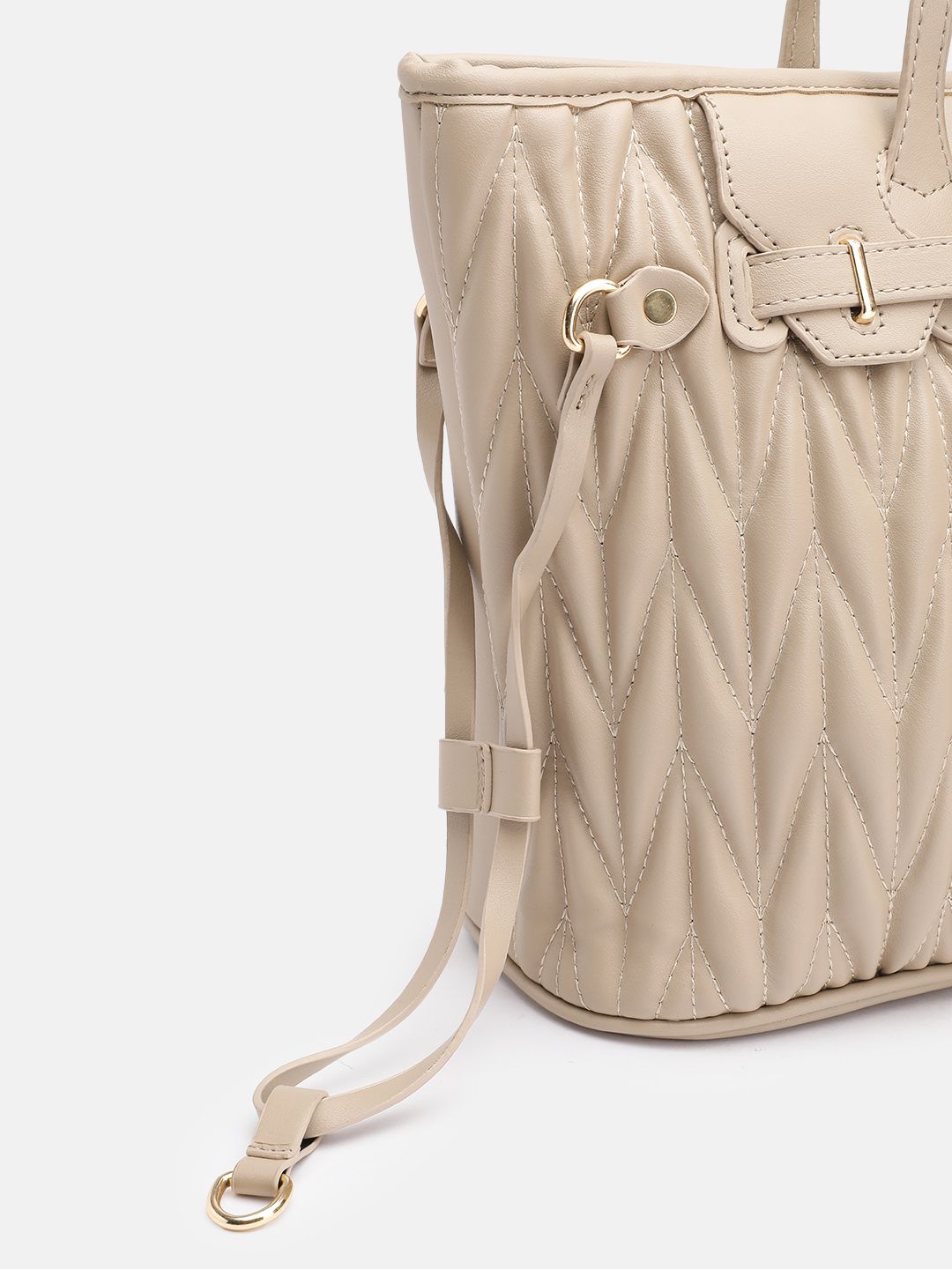 DressBerry Structured Quilted Shoulder Bag