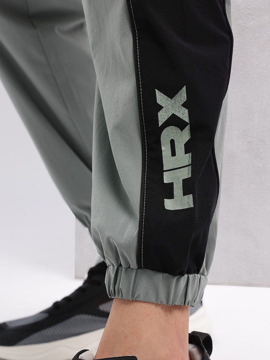HRX by Hrithik Roshan Men Rapid-Dry Training Joggers