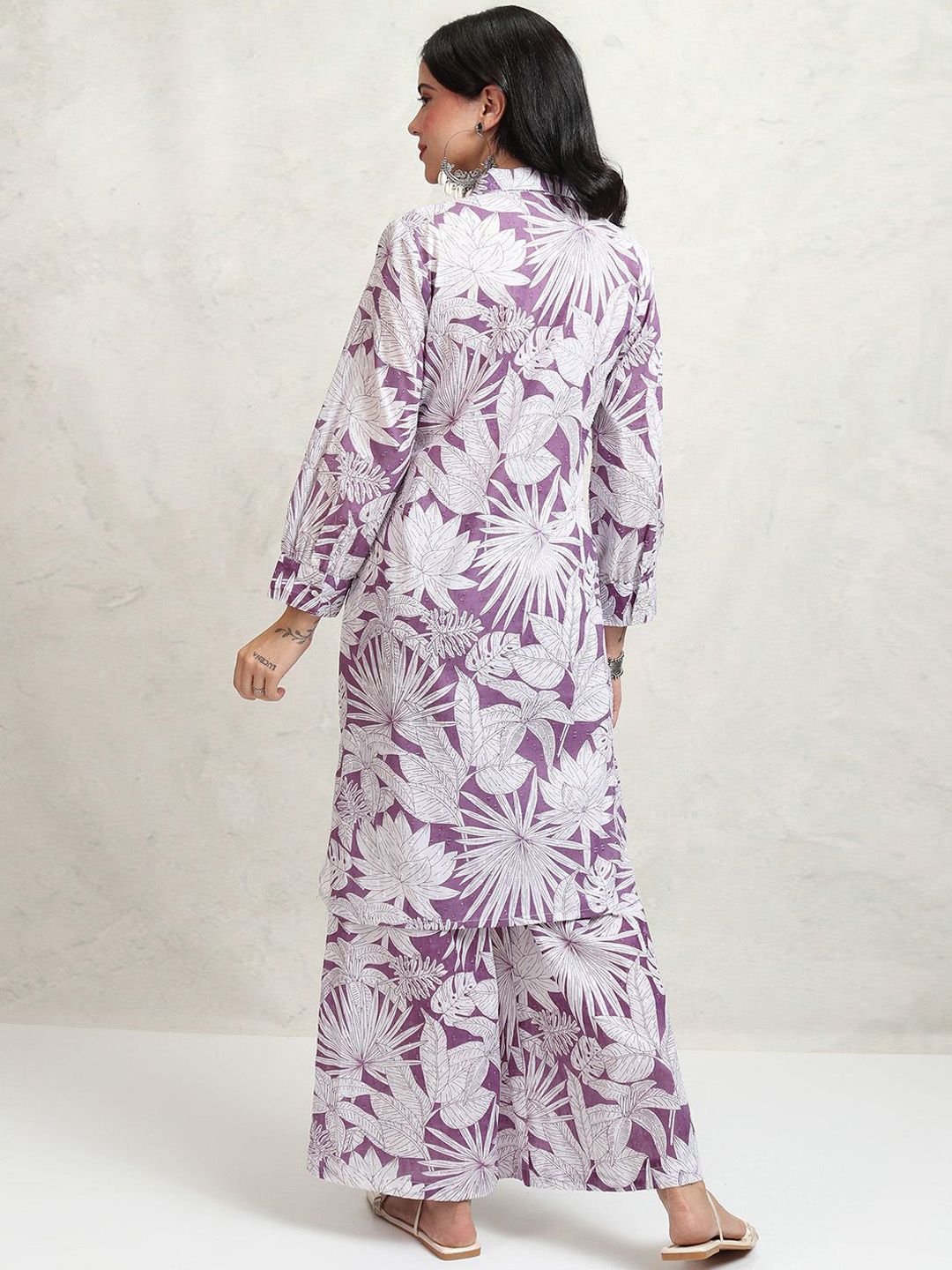 Vishudh Printed Shirt With Trousers Co-Ords