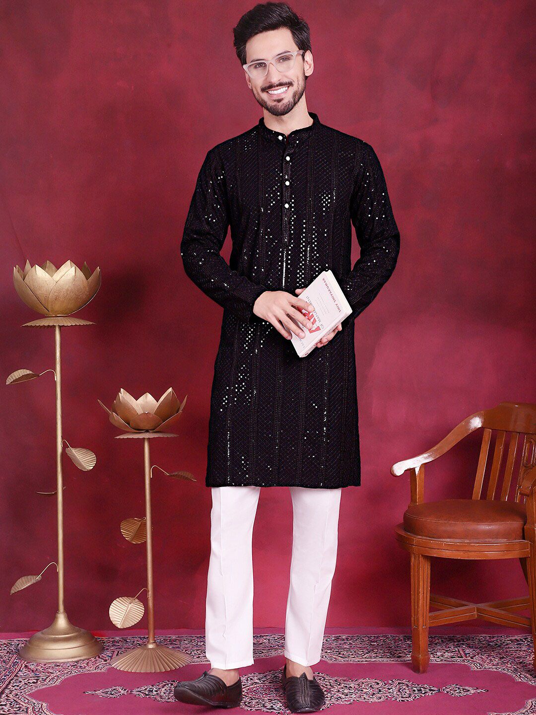 Jompers Geometric Embroidered Mandarin Collar Chikankari Kurta