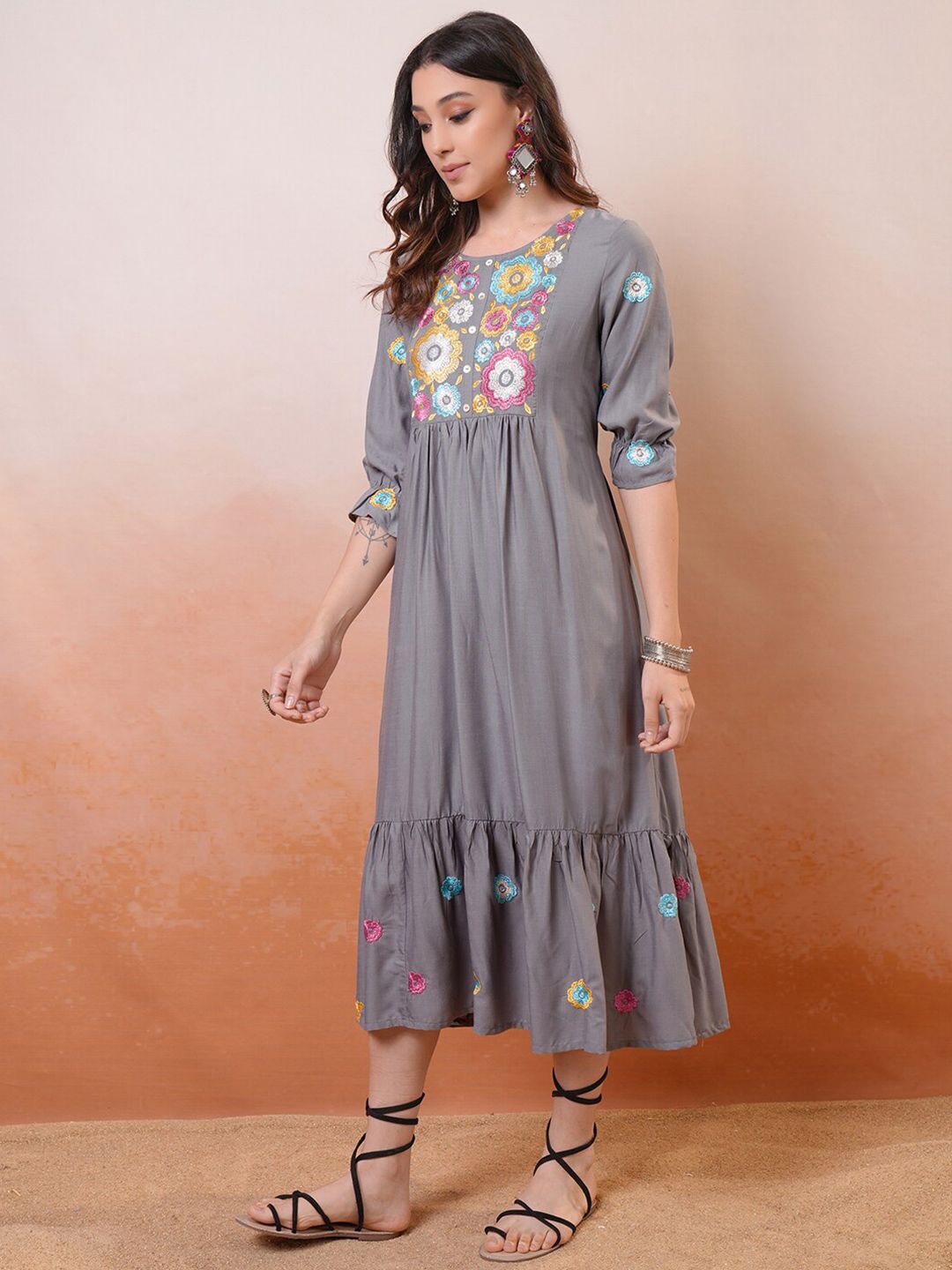 Vishudh Grey Floral Embroidered Round Neck Fit & Flare Midi Dress