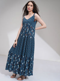 Vishudh Women Printed Maxi Dress