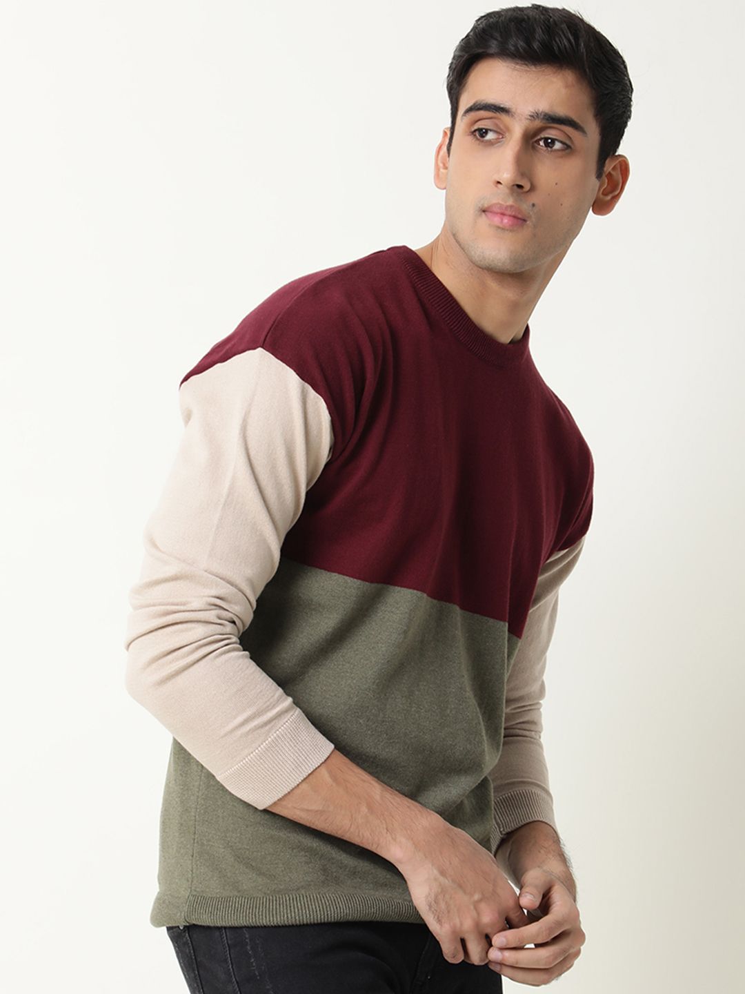 RARE RABBIT Men Tanko Slim Fit Colourblocked Pullover Sweater