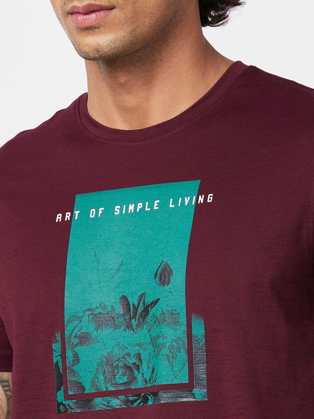 SPYKAR Graphic Printed Slim Fit Cotton T-Shirt