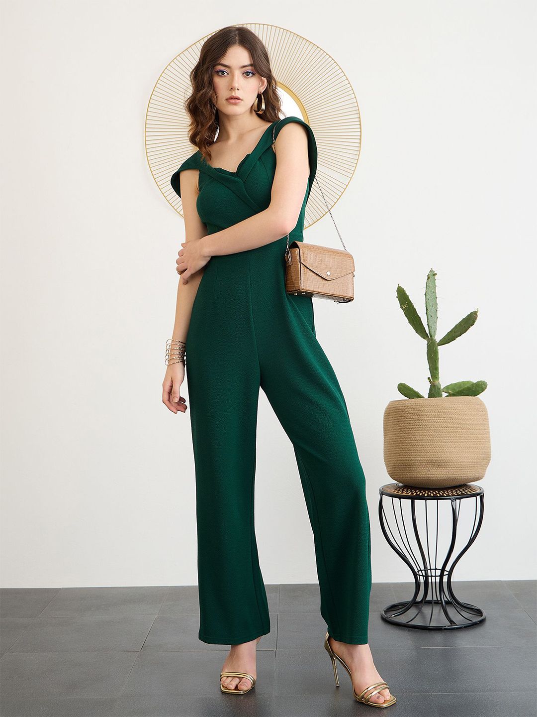 Berrylush Off-Shoulder Basic Jumpsuit