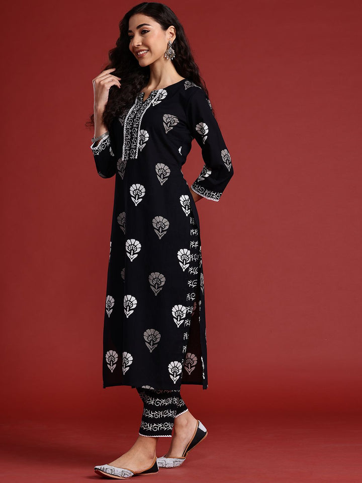 Indo Era Floral Printed Regular Pure Cotton Kurta With Trousers & Dupatta