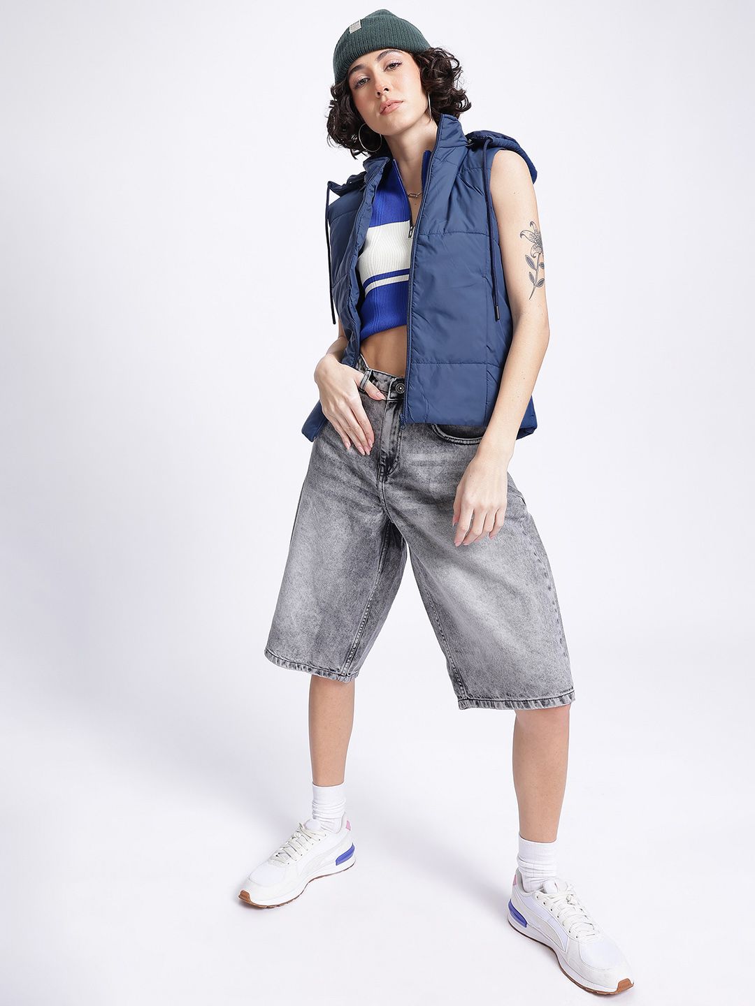 DressBerry Feminine Fit Padded Gilet Jacket