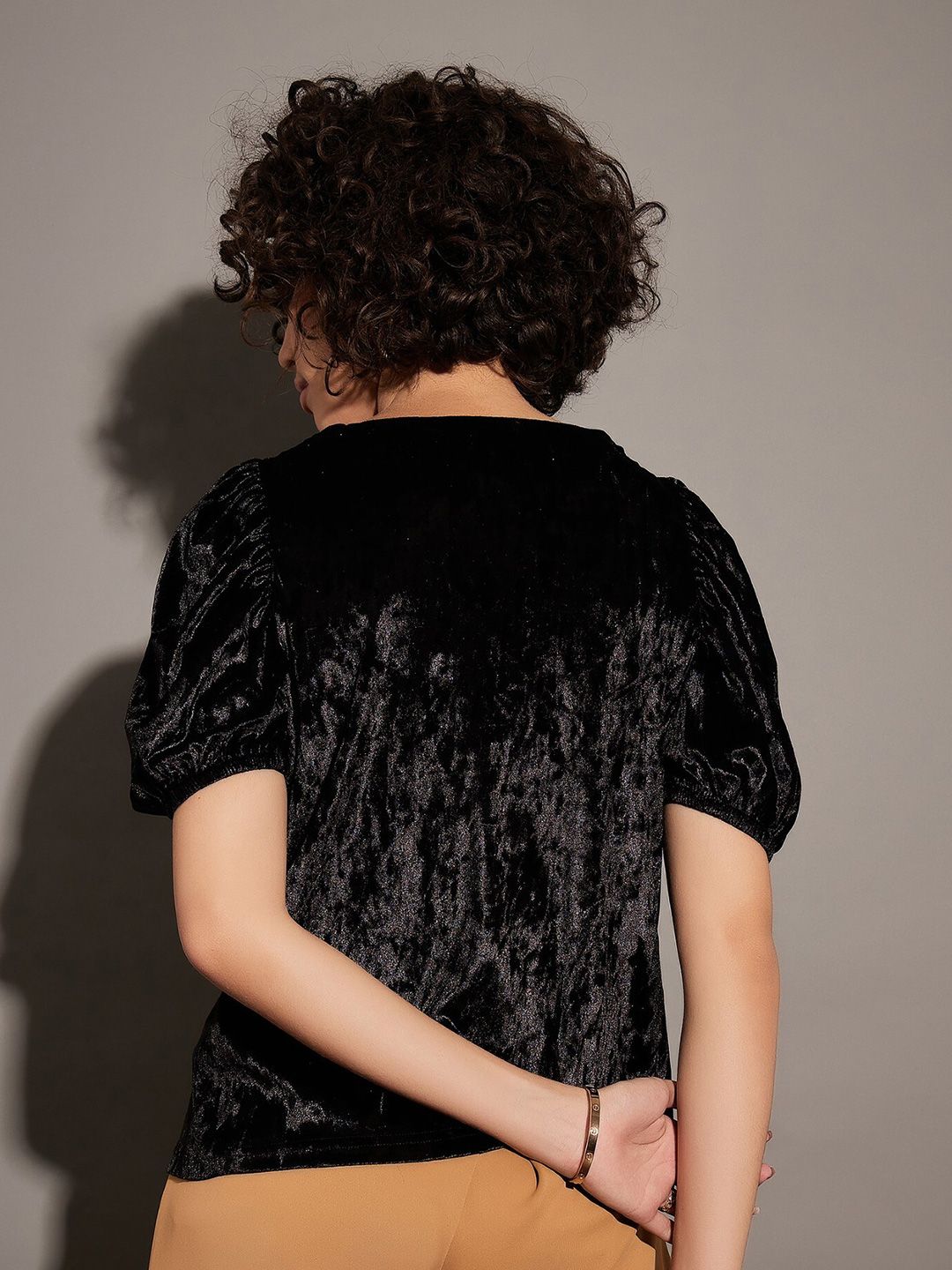 SASSAFRAS Black V-Neck Puff Sleeve Velvet Top