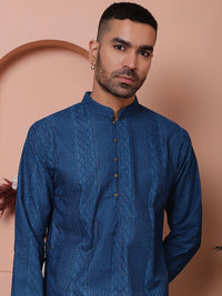 Jompers Men Embroidered Cotton Kurta