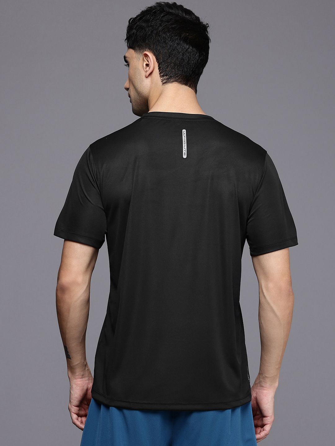 HRX by Hrithik Roshan AIRFLOW Rapid Dry & Antimicrobial Finish Running T-shirt