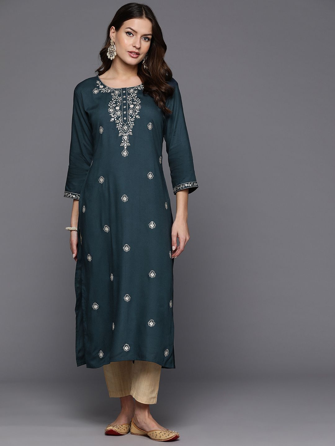 Indo Era Women Floral Embroidered Sequinned Kurta