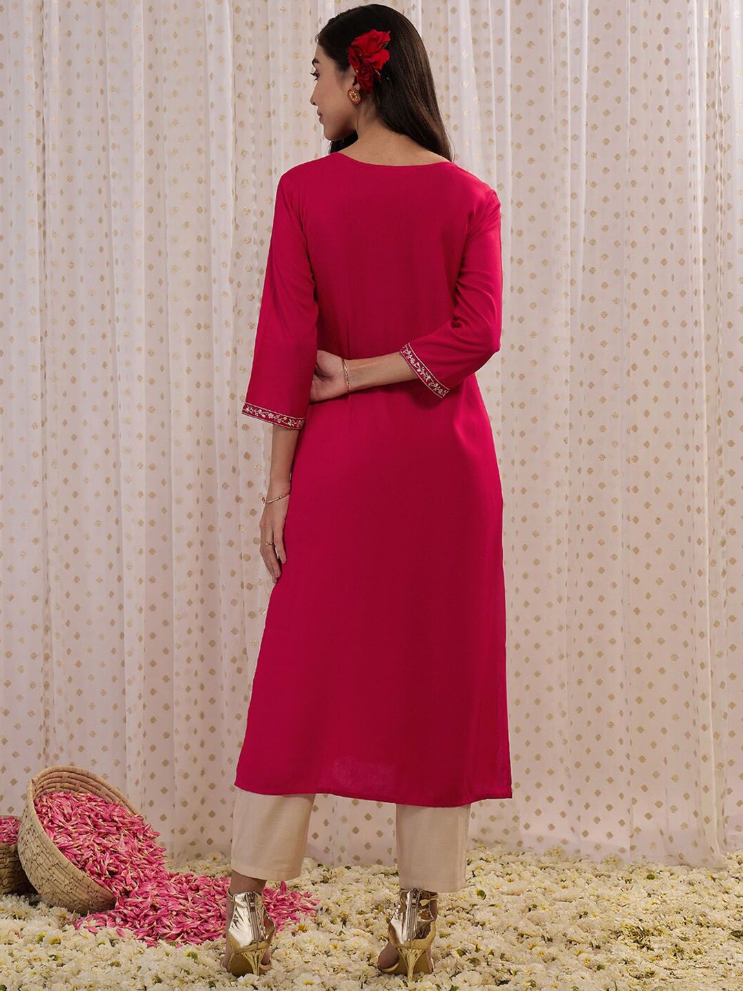 Indo Era Floral Embroidered Round Neck Three-Quarter Sleeves Floral Kurta