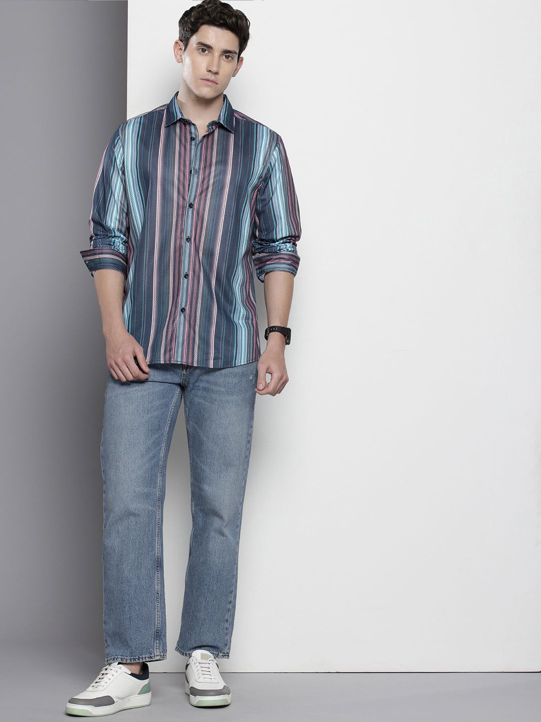 Baju kasual bergaris garaj India