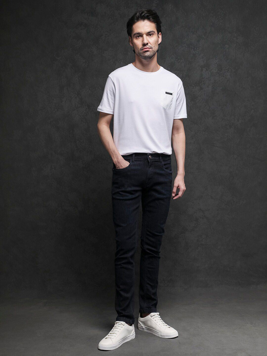 RARE RABBIT Men Azul Round Neck Cotton Slim Fit T-Shirt
