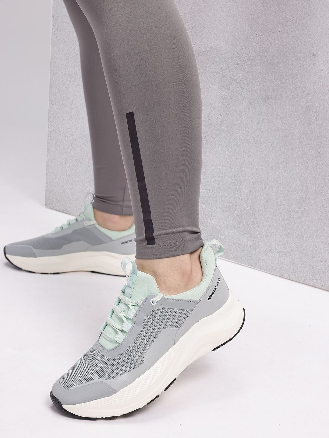 HRX by Hrithik Roshan Women Rapid-Dry Ankle-Length Training Tights