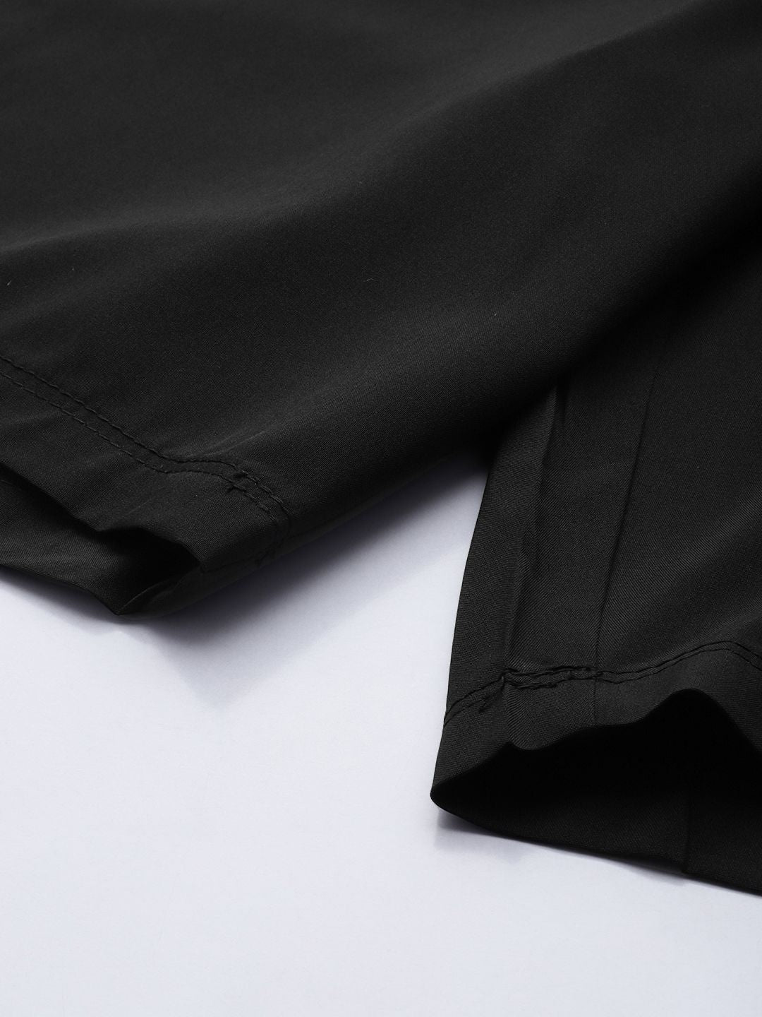 HRX by Hrithik Roshan Men Rapid Dry Antimicrobial Finish Mid-Rise Training Shorts