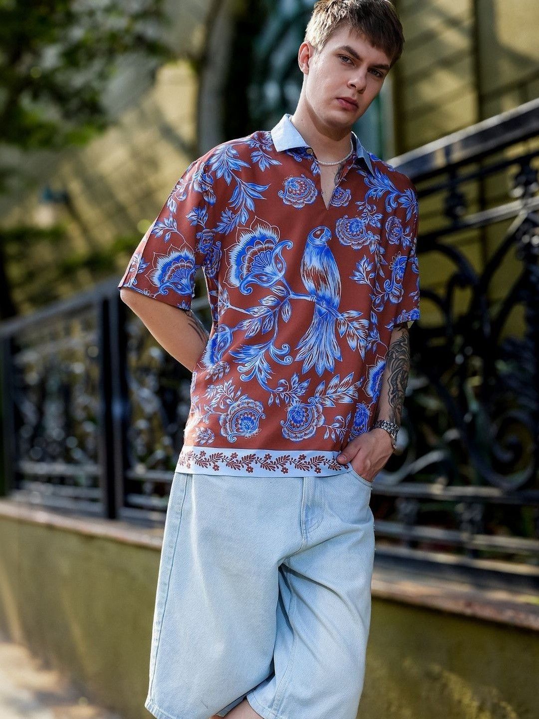 Eszett Men Floral Printed Casual Shirt