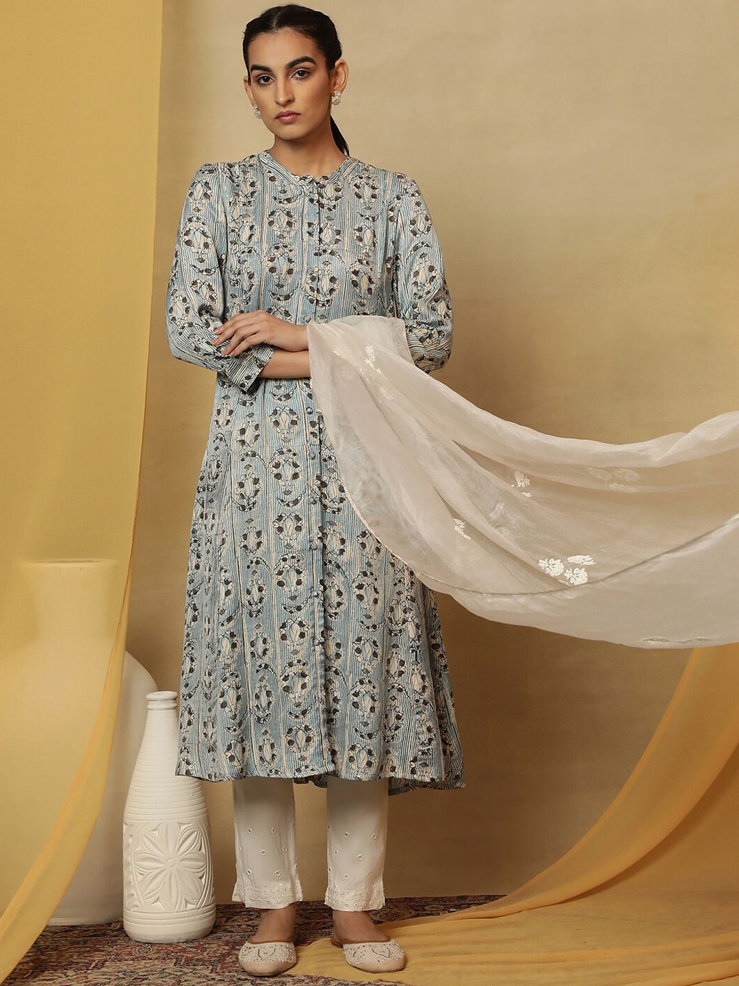 W Blue Ethnic Motifs Printed Pastel Kurta