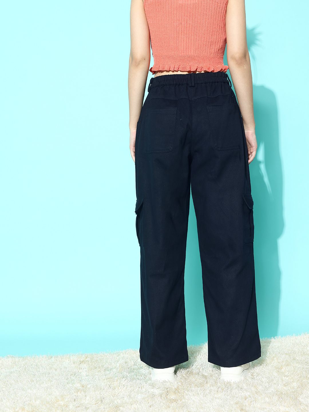 Berrylush Women Relaxed Straight Leg High-Rise Cotton Cargos Trousers