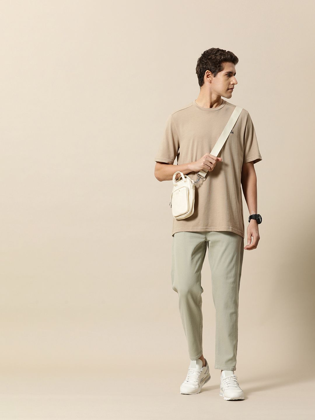 Mr Bowerbird Men Tapered Fit Stretchable Cropped Jeans