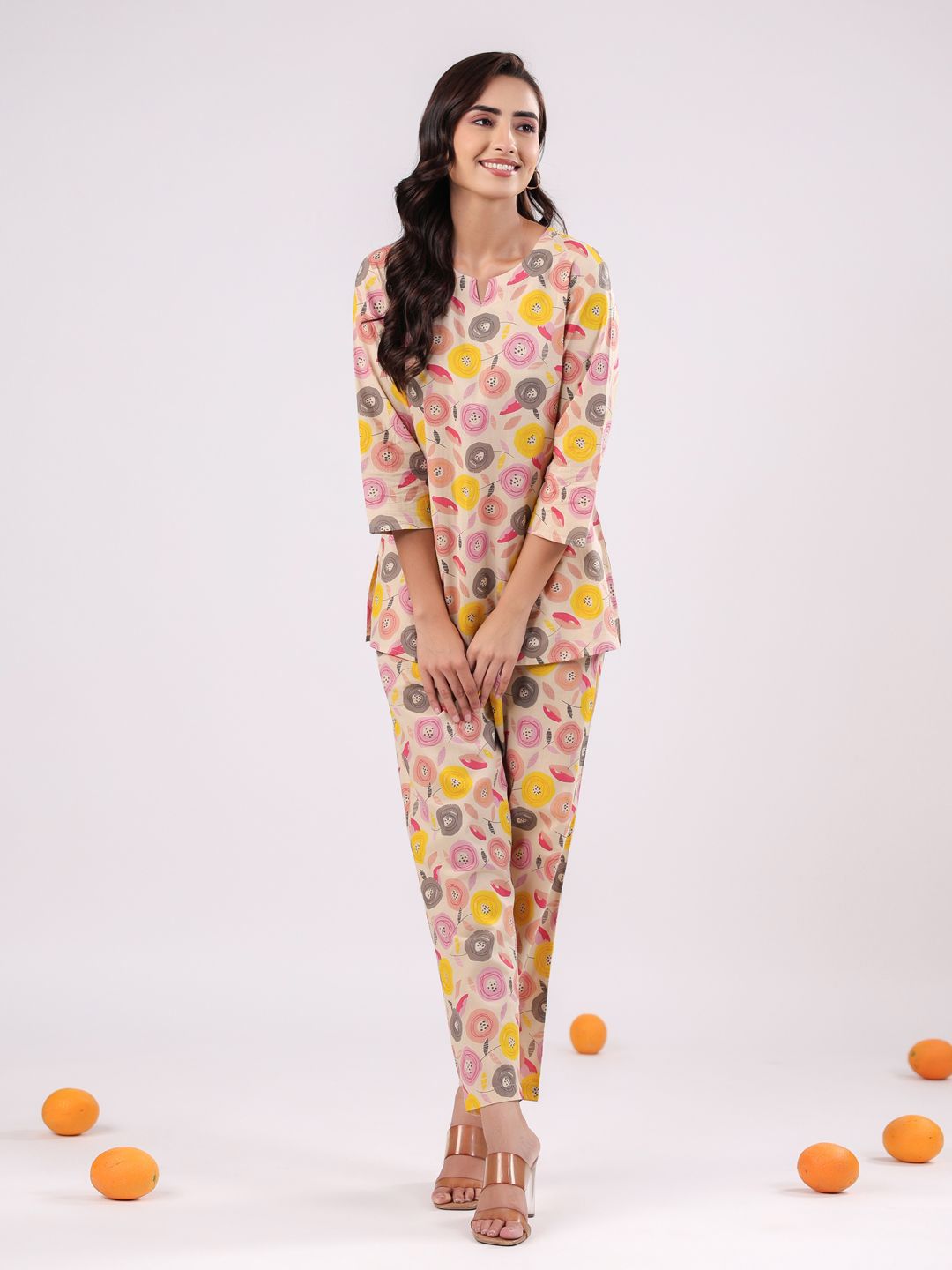 SANSKRUTIHOMES Notch Neck Floral Printed Pure Cotton Top & Trousers