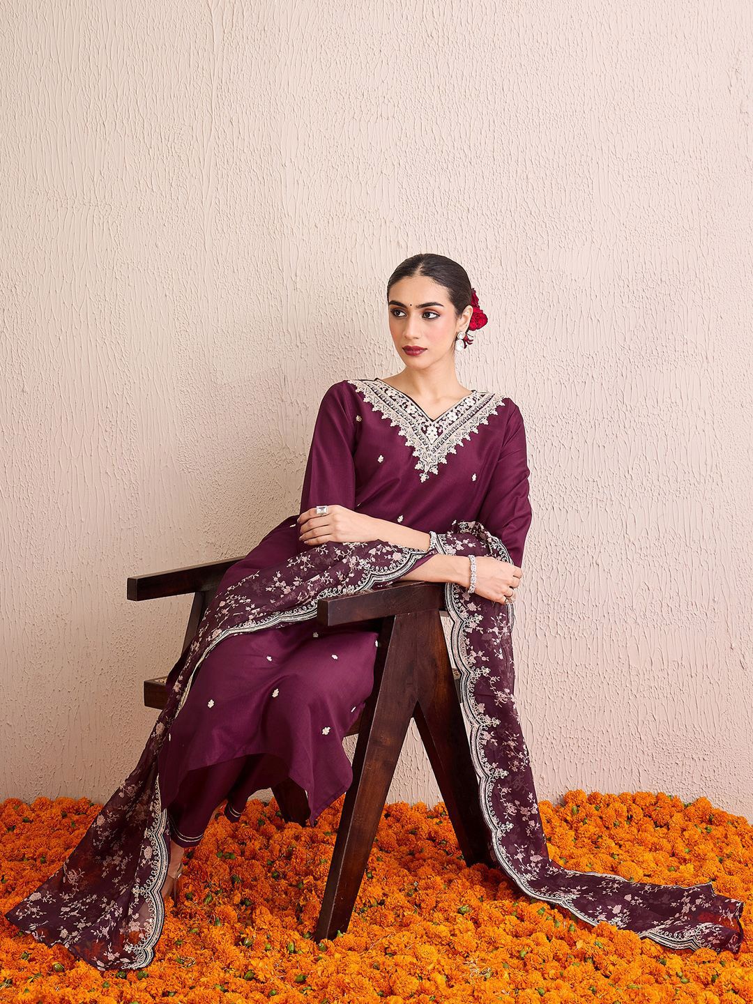 Indo Era Women Floral Embroidered Regular Kurta with Trousers & With Dupatta