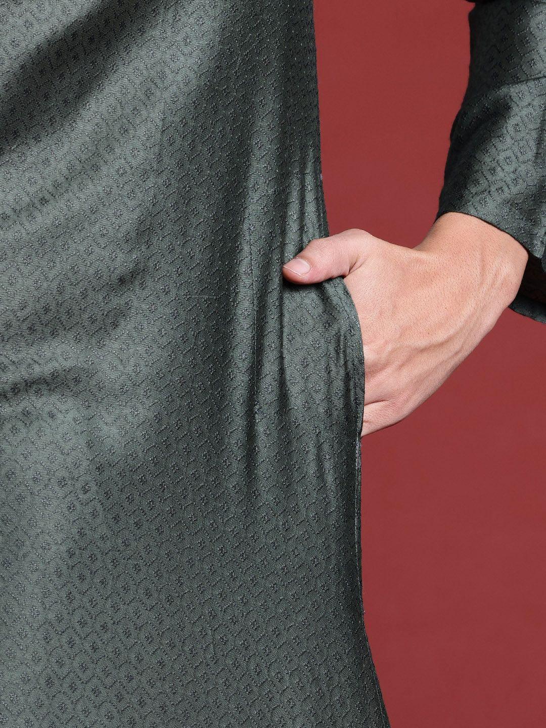 Anouk Woven Design Kurta