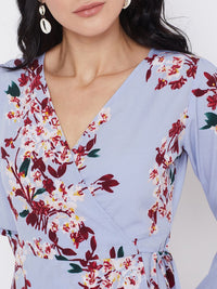 Berrylush Women Blue Printed Wrap Dress