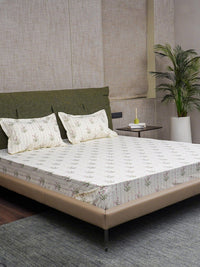 URBAN SPACE Pink & White Floral Printed Cotton 200 TC Single Bedsheet With 2 Pillow Covers