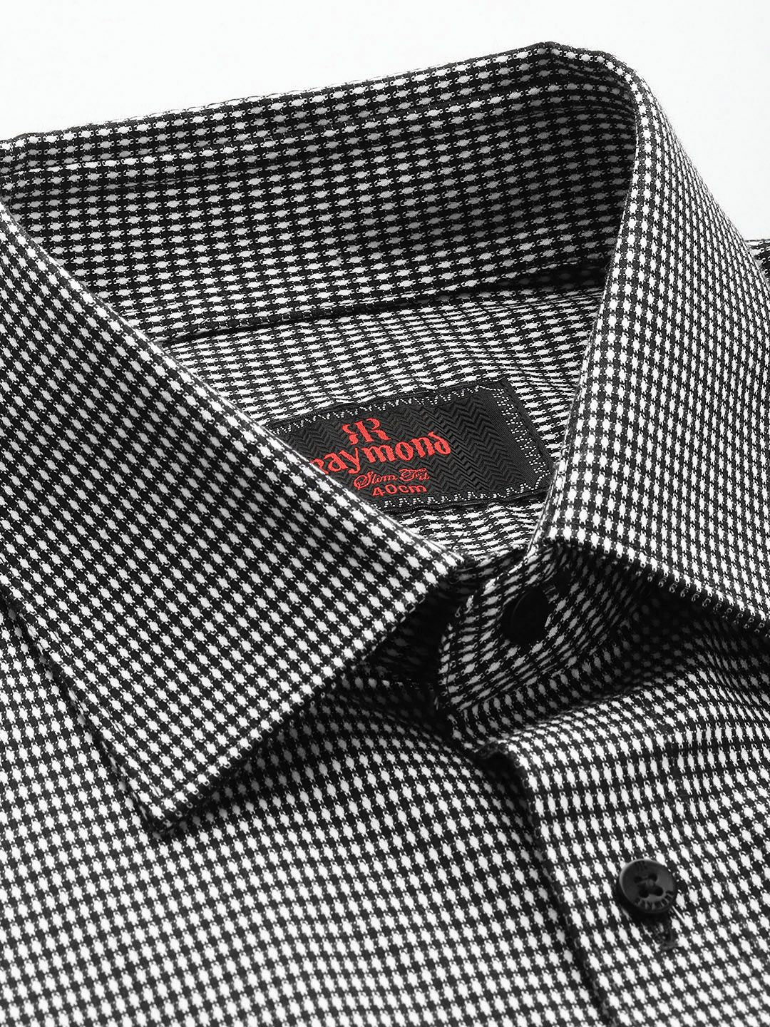 Raymond Slim Fit Textured Cutaway Collar Pure Cotton Formal Shirt