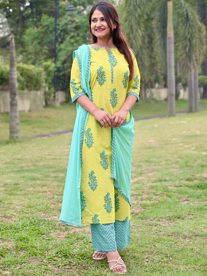 Libas Women Green Floral Printed Pure Cotton Kurta with Trousers & With Dupatta
