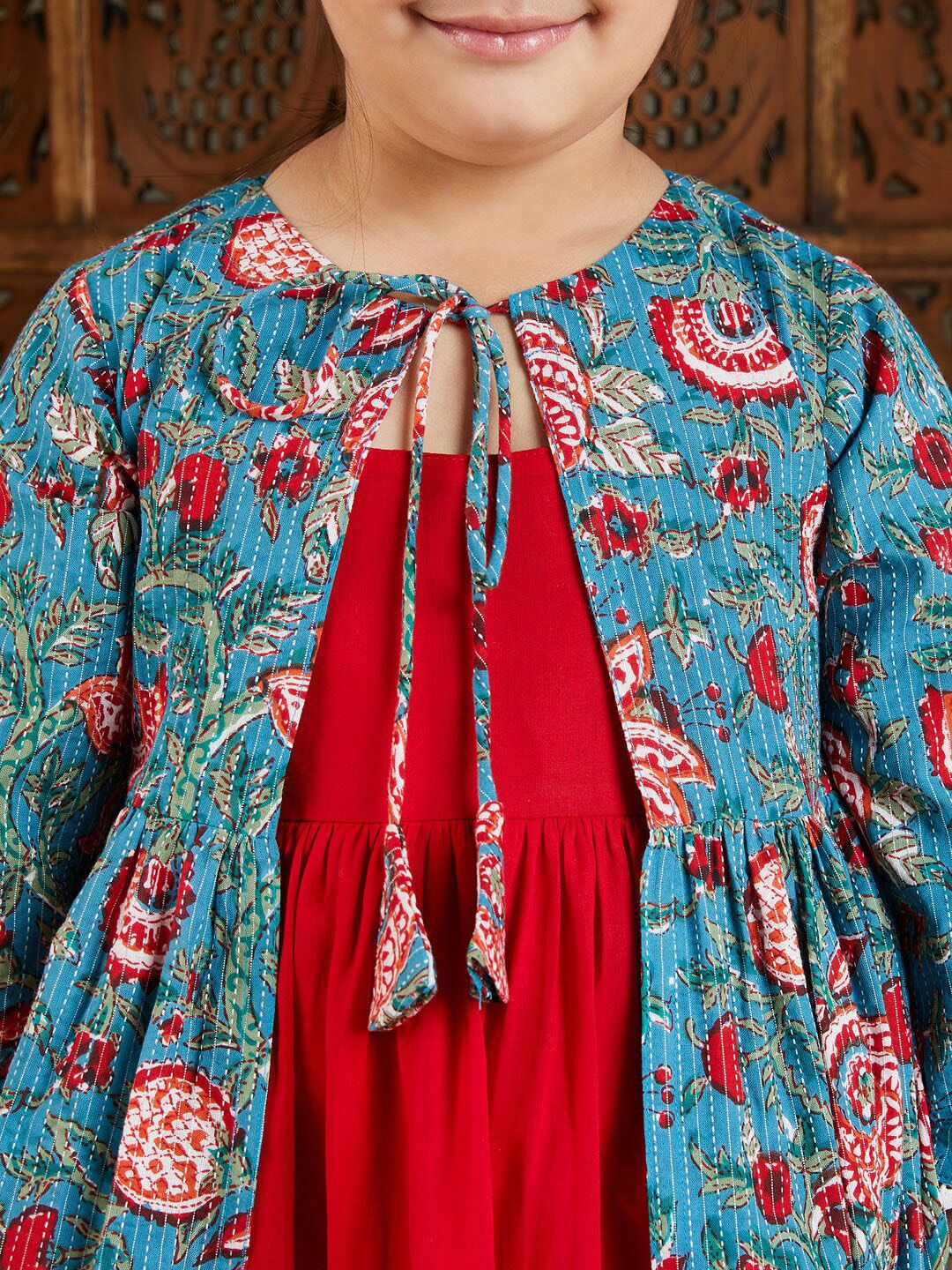 VASTRAMAY Girls Shoulder Straps Cotton Fit & Flare Dress With Floral Printed Shrug