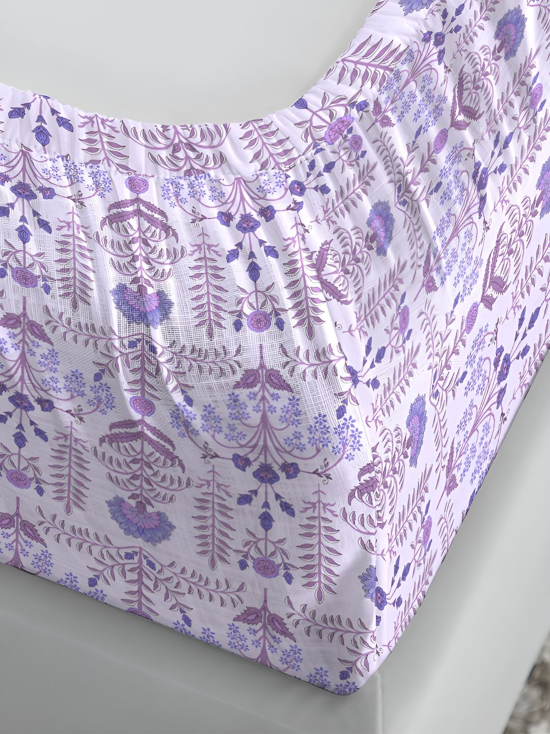 MYTRIDENT Lilac Affair Soft Comfort Fitted 210TC King Pure Cotton Fittedsheet & 2 Pillow Covers