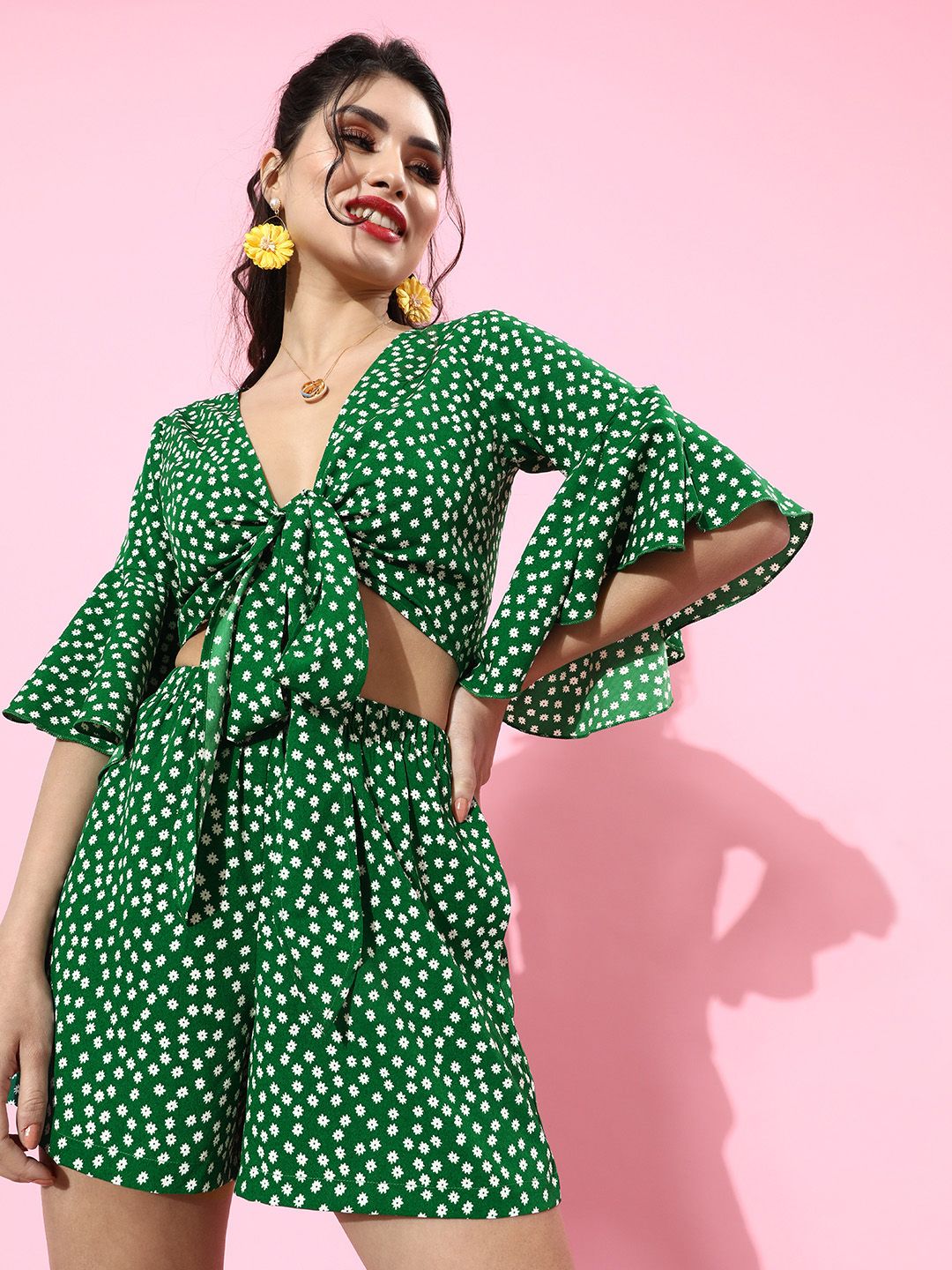 Berrylush Gorgeous Green Ditsy Printed Jumpsuit