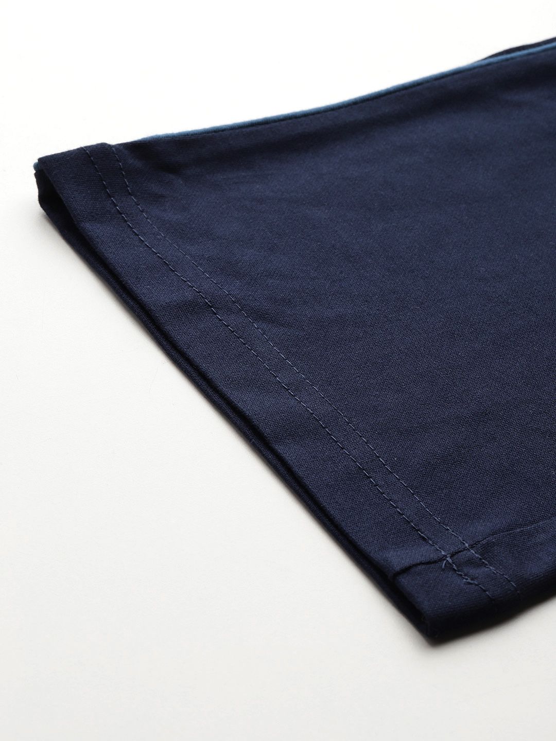 Monte Carlo Women Mid-Rise Regular Fit Track Seluar dengan Paip Kontras