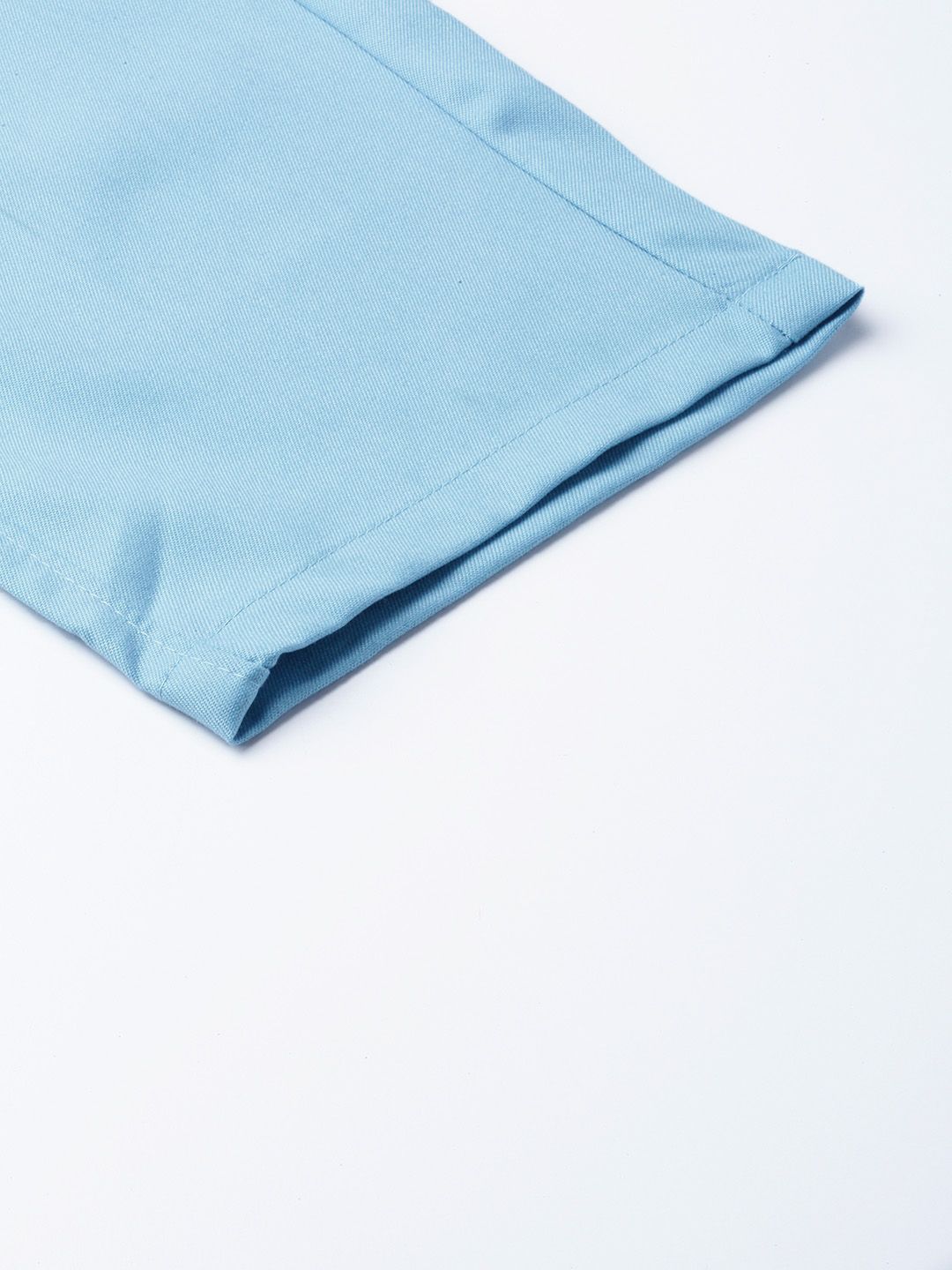 DENNISON Men Blue Smart Tapered Fit Solid Chinos