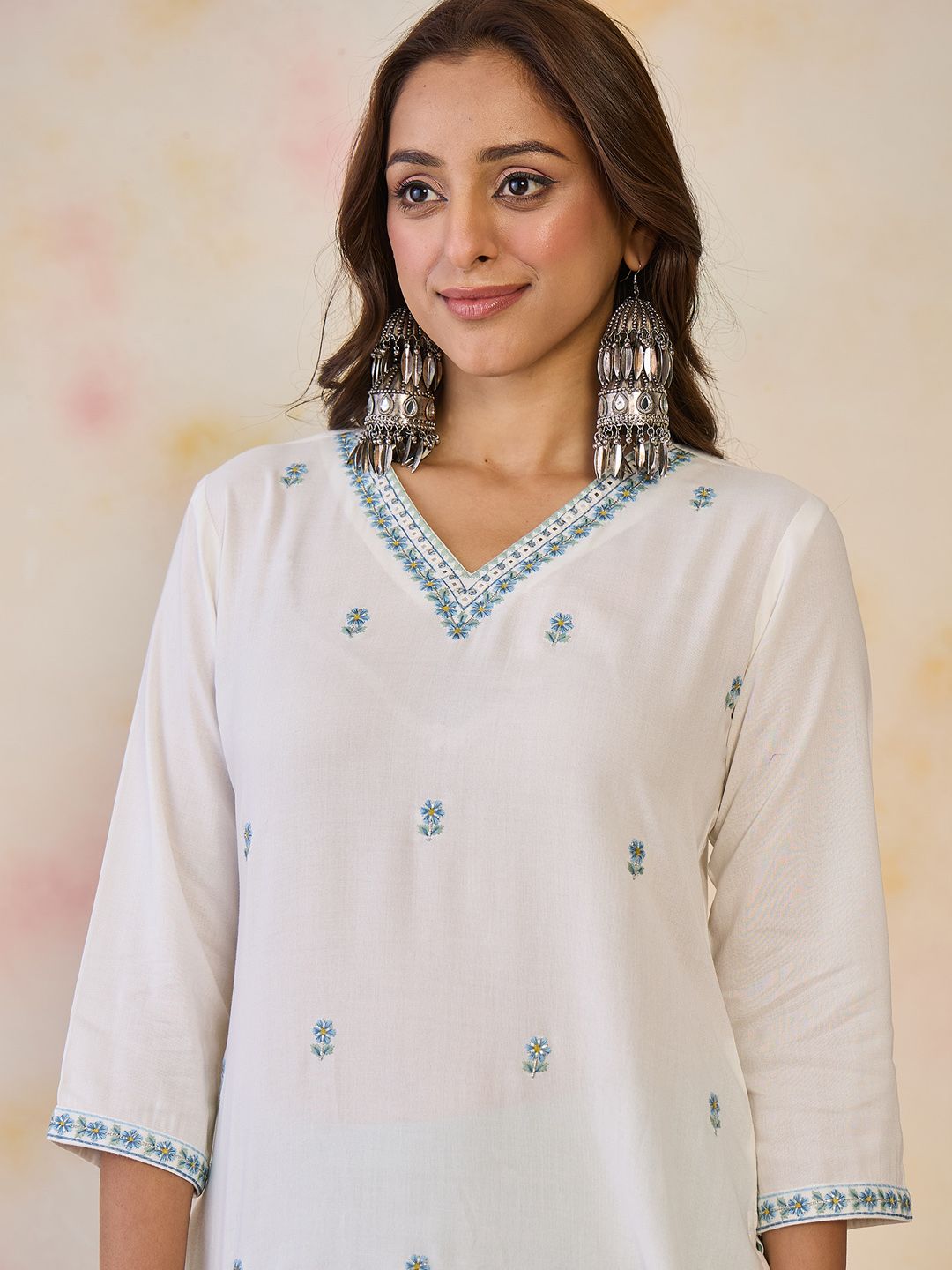 Wanita Era Indo Bunga Sulam Benang Kerja Kurta Bunga