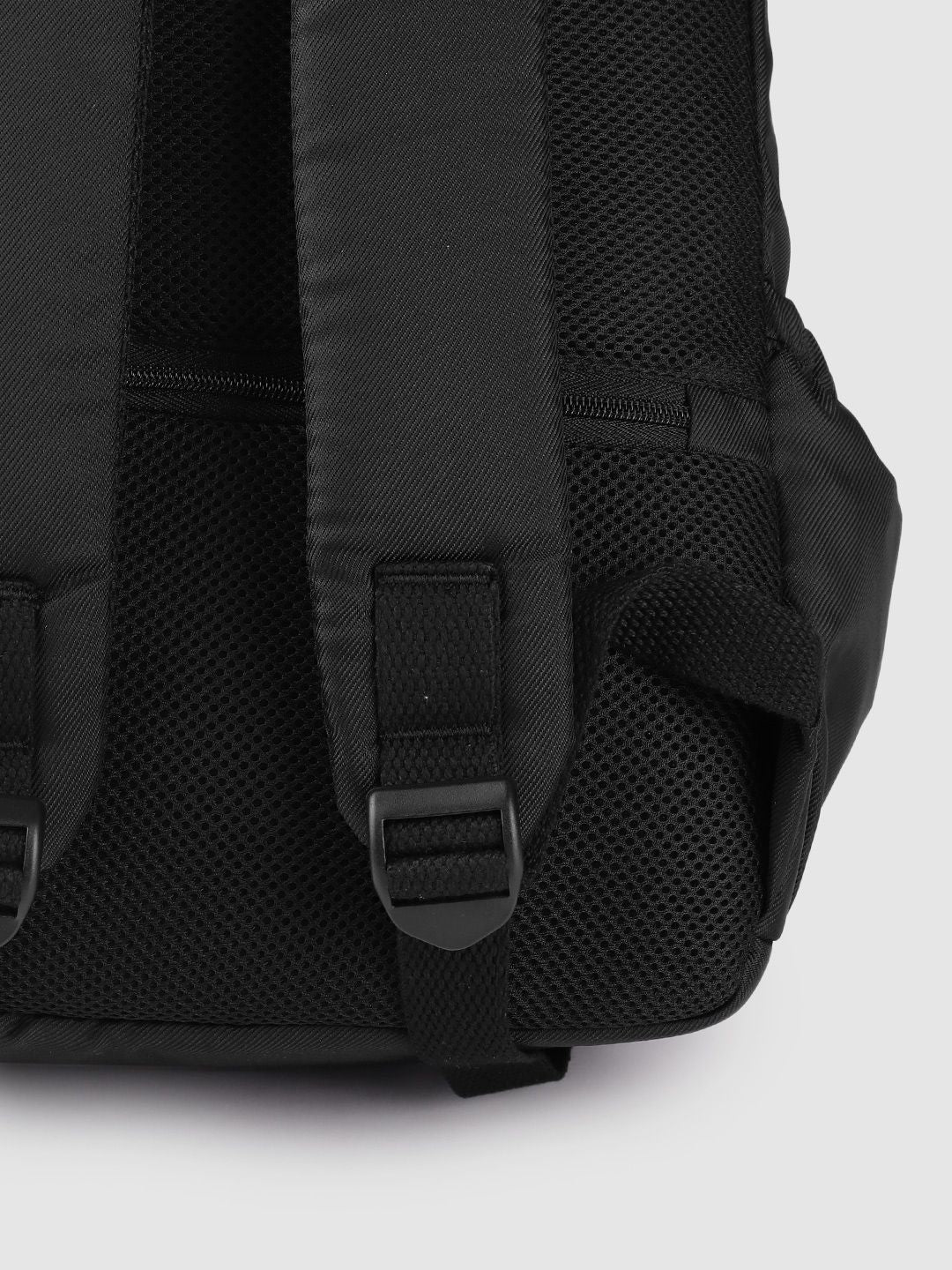 Lino Perros Women Self-Striped Backpack