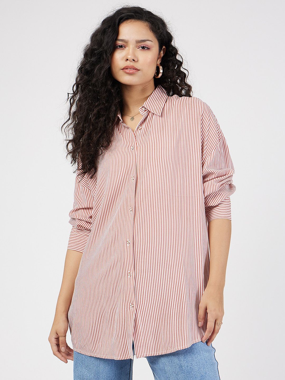 SASSAFRAS Striped Spread Collar Oversized Casual Shirt