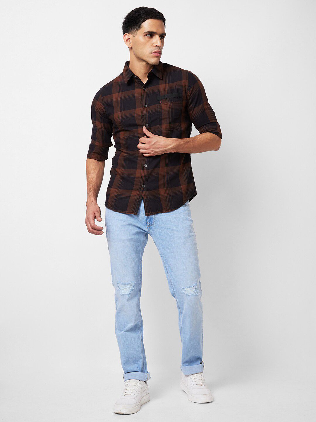 SPYKAR Slim Fit Opaque Checked Cotton Casual Shirt