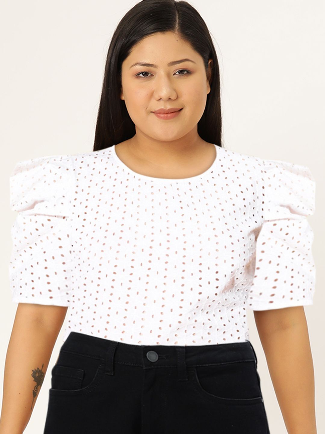 Berrylush White Power Shoulder Top