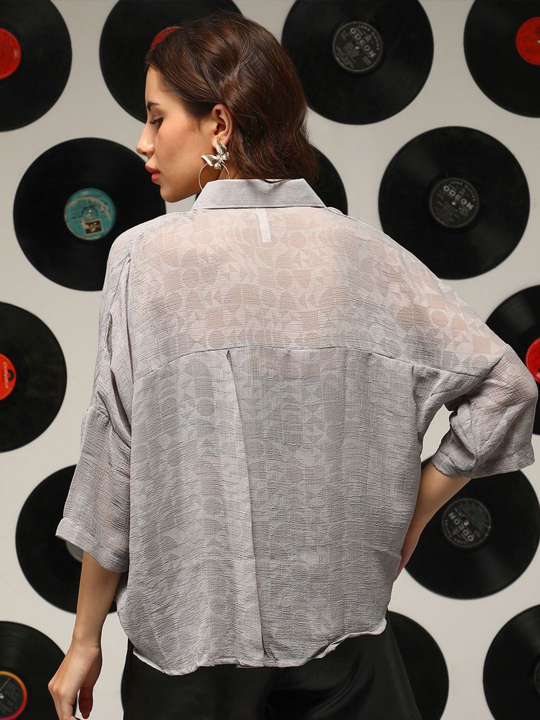 Campus Sutra Women Comfort Opaque Casual Shirt