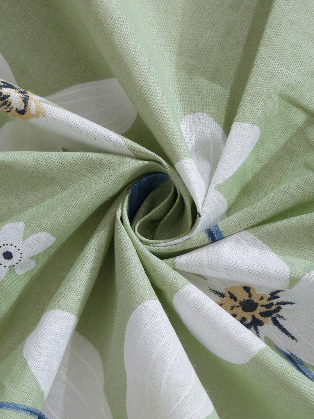 KLOTTHE Green Printed 400 TC Pure Cotton Double King Bedsheet With 2 Pillow Covers