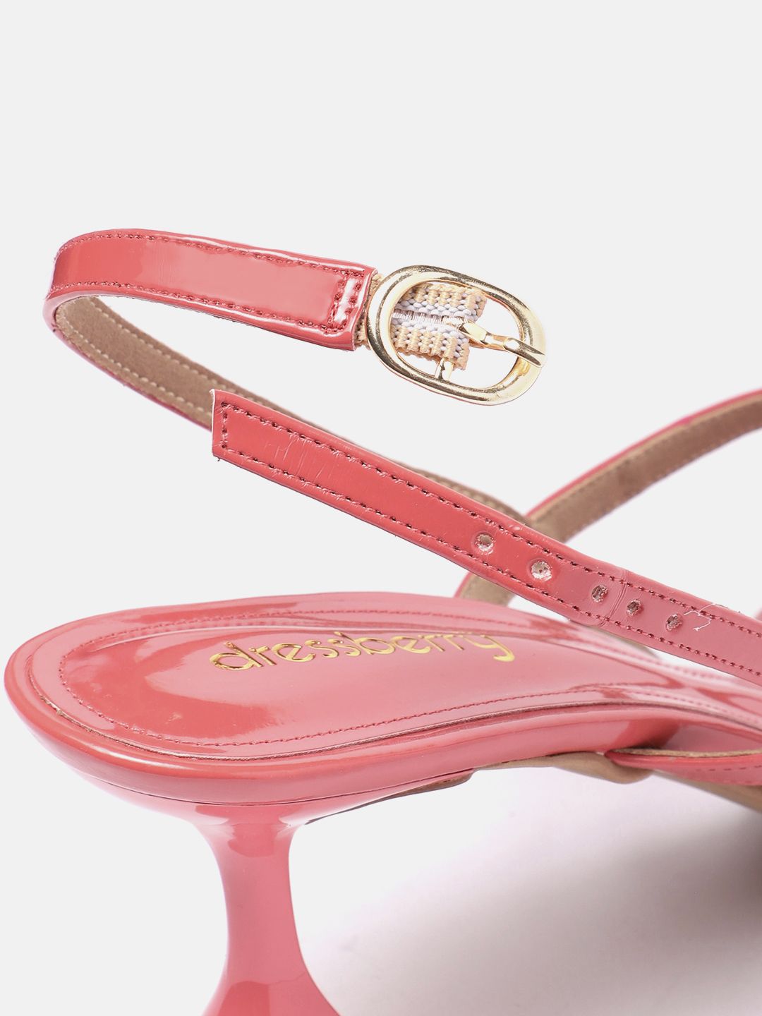 DressBerry Strappy Slim Heel