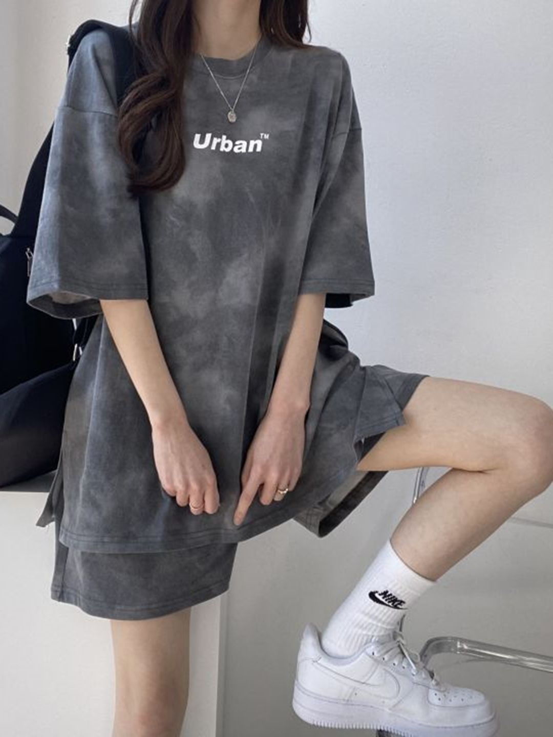 DressBerry Dyed Printed Round Neck T-Shirt With Shorts