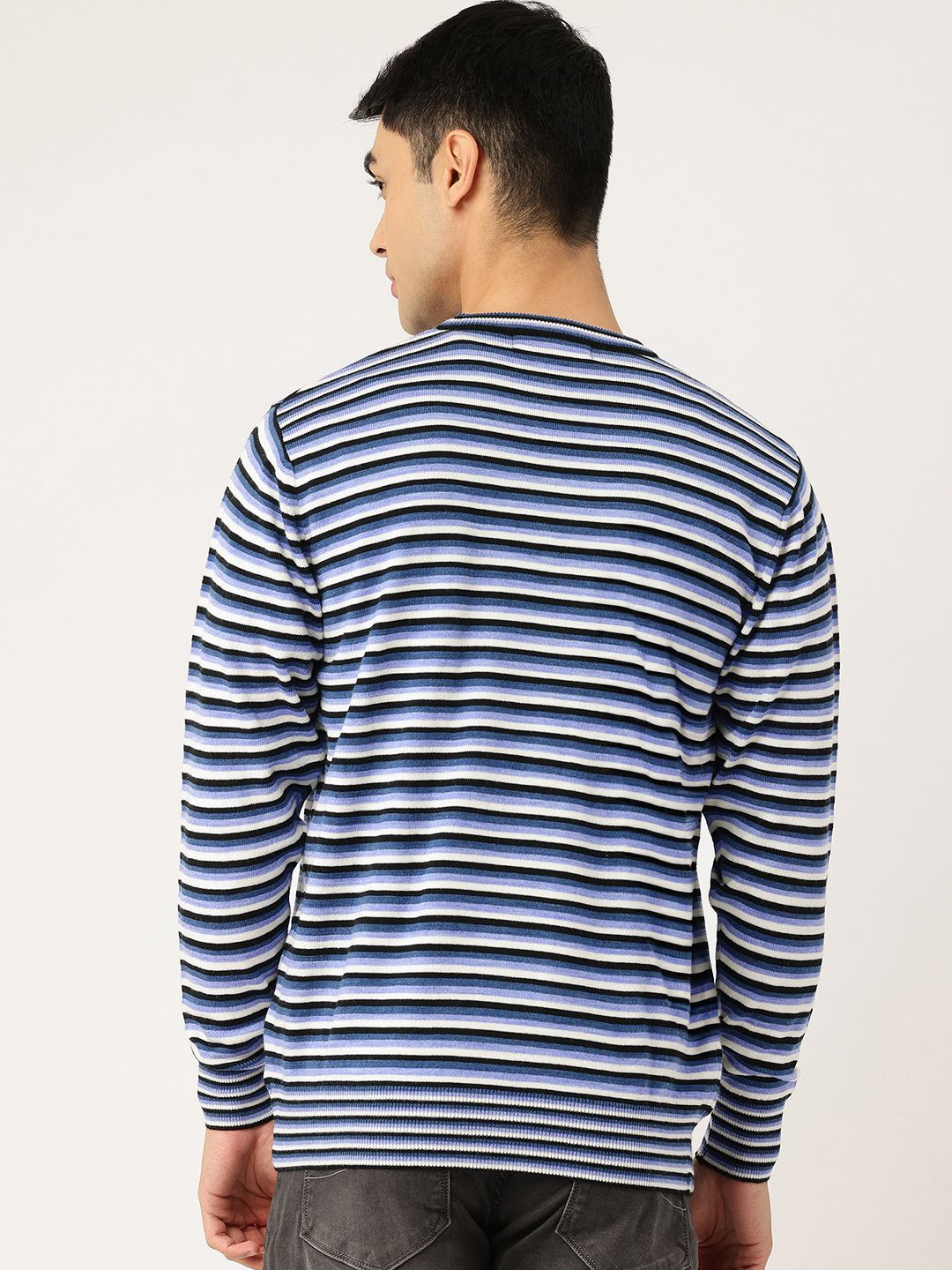 Monte Carlo Striped V-Neck Casual Pullover