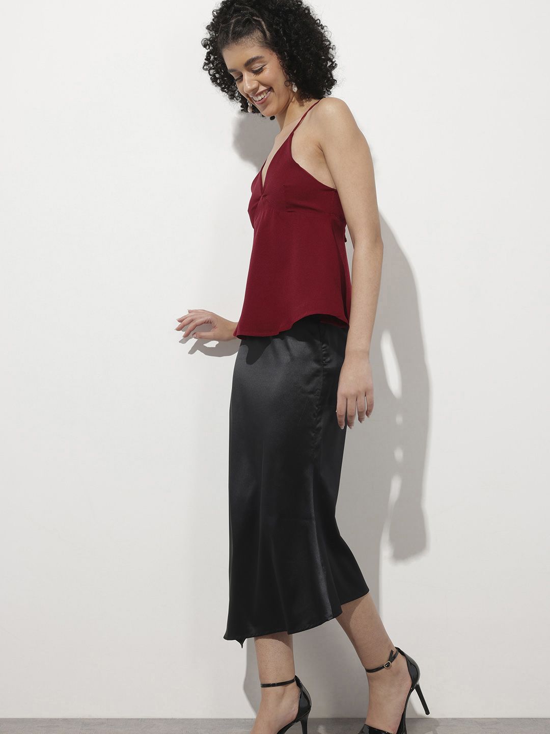 DressBerry Holiday Essentials Halter High-Tie A-Line Top