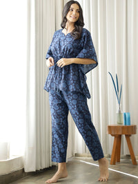 SANSKRUTIHOMES Women Navy Blue Printed Pure Cotton Night suit