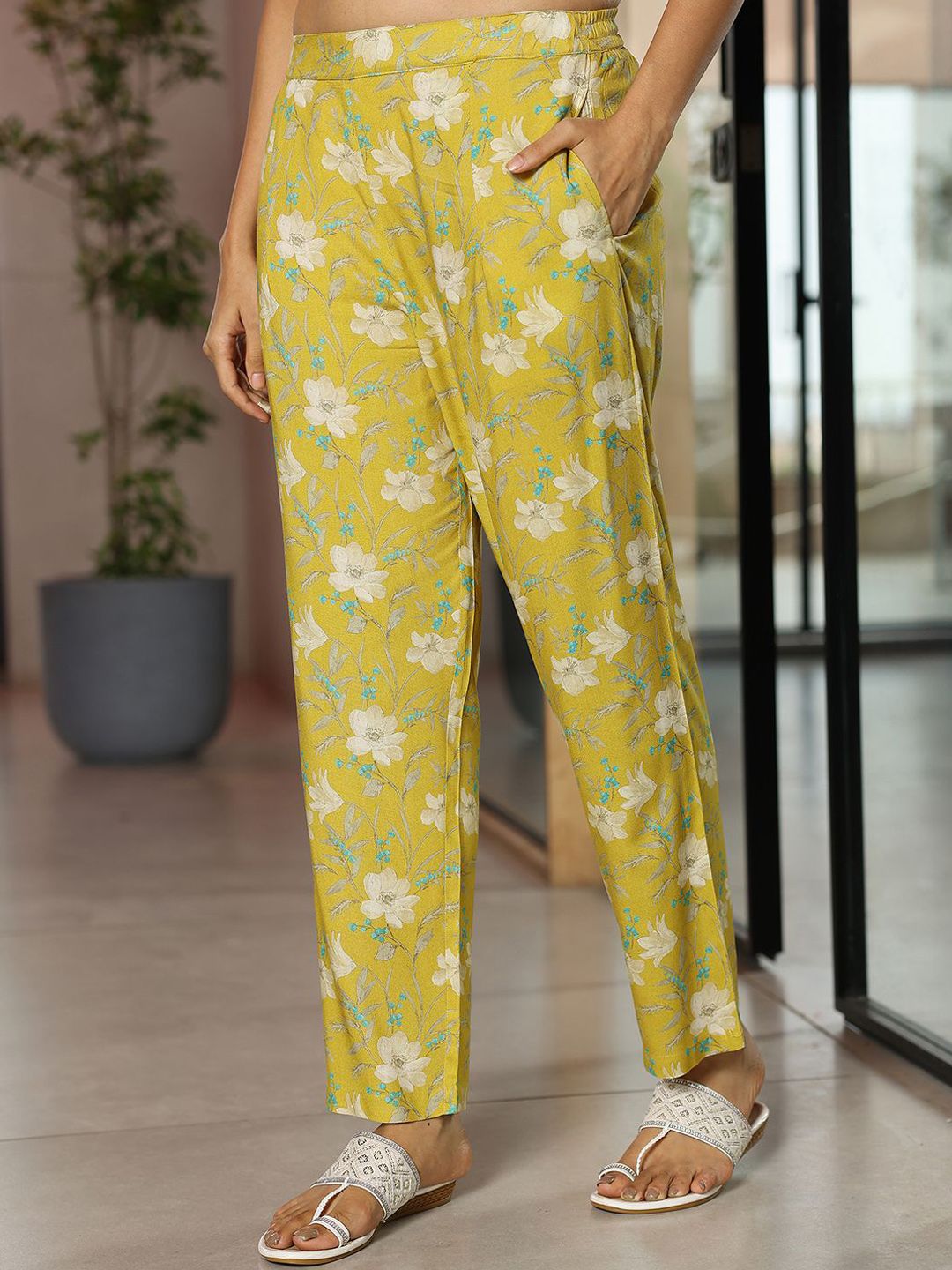 Libas Floral Printed Tunic With Trousers
